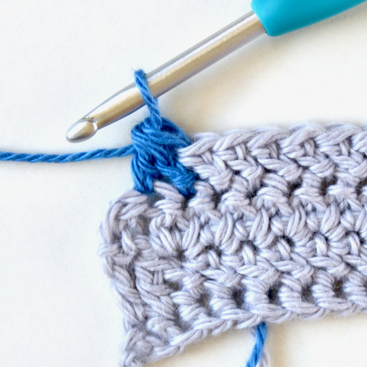 Tutorial Herringbone Double Crochet / Double Crochet Together (HBdc/dc